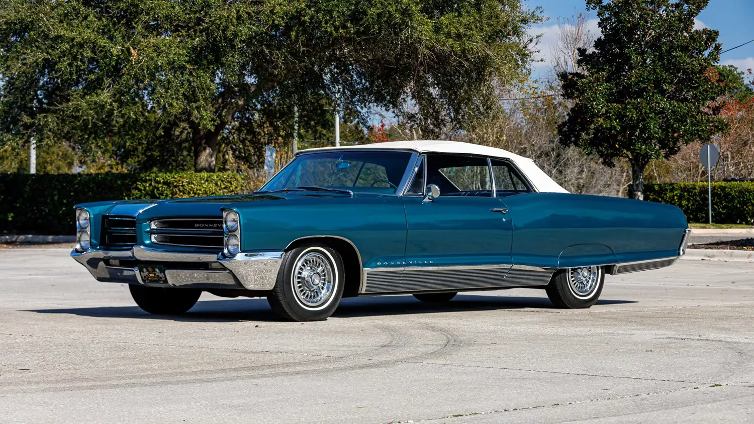 1966 Pontiac Bonneville Convertible