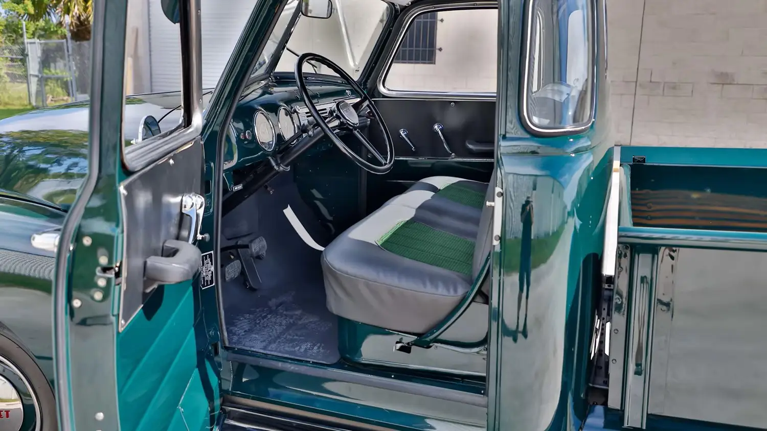 1951 Chevrolet 3100 5-Window Pickup 1951 Chevrolet 3100 5-Window Pickup