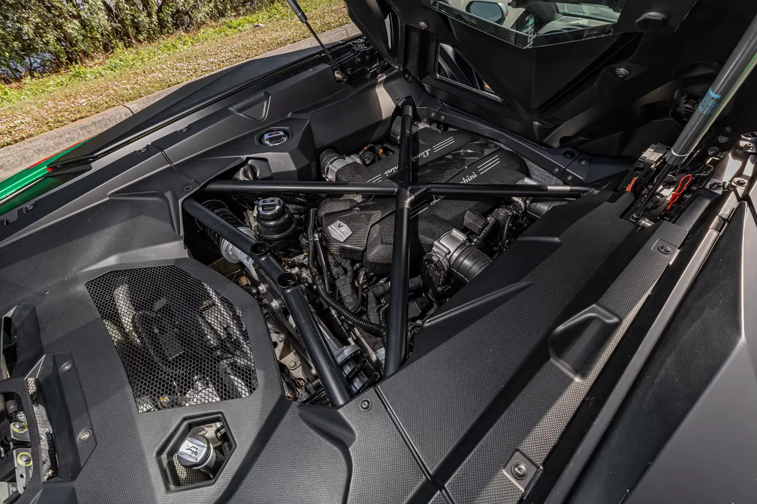 2016 Lamborghini Aventador LP700-4 Pirelli Edition