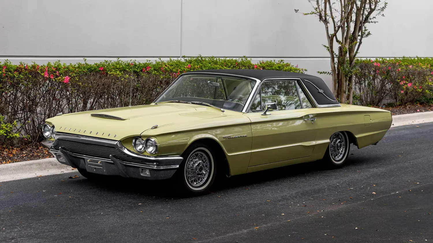 1964 Ford Thunderbird Landau