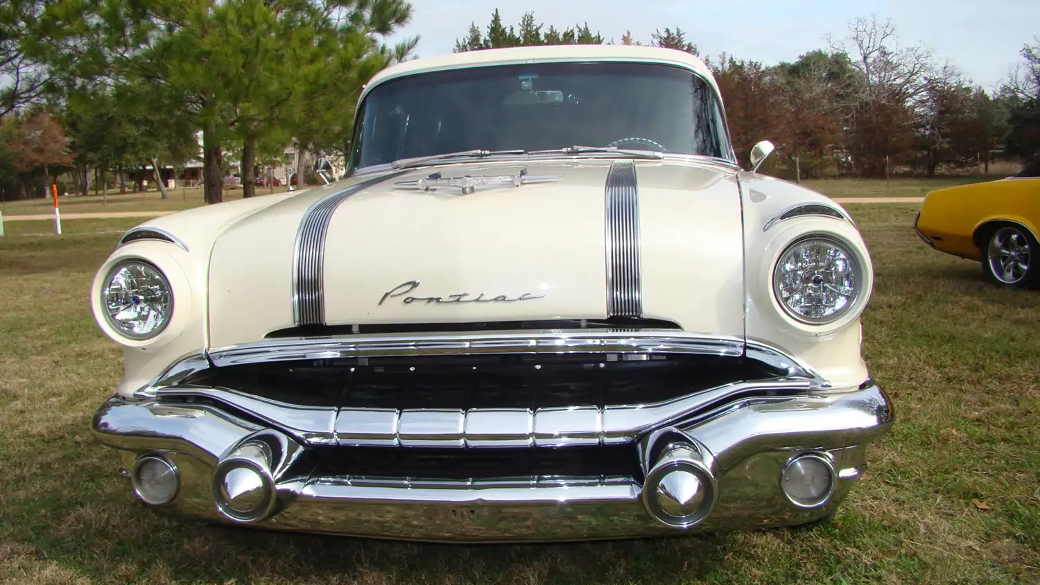 1956 Pontiac Chieftain Wagon 860