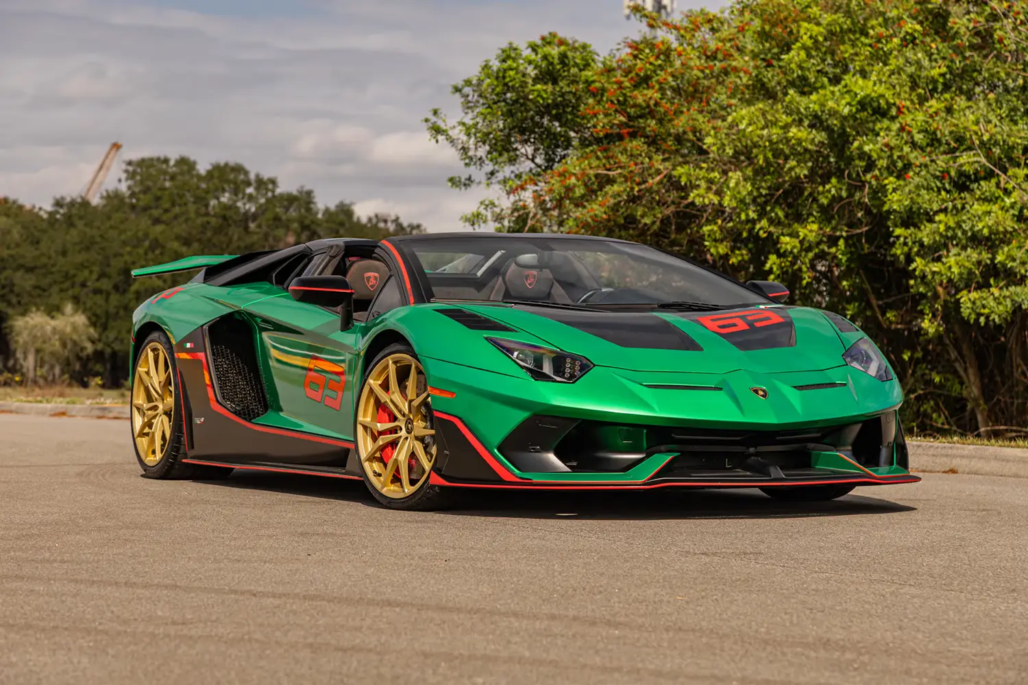 2016 Lamborghini Aventador LP700-4 Pirelli Edition