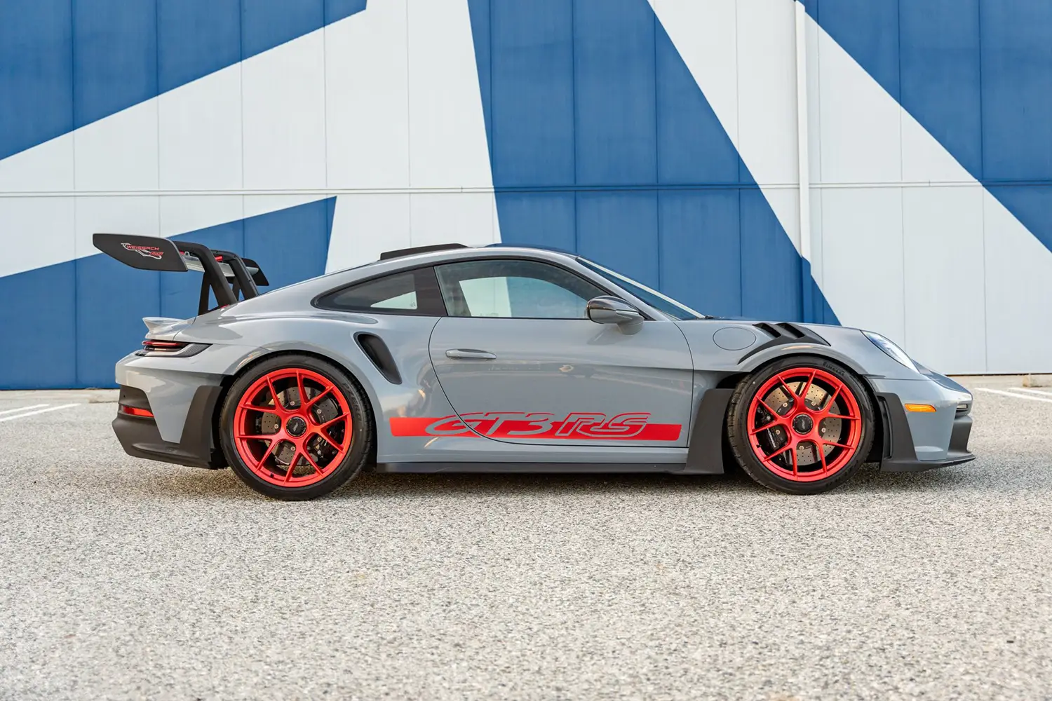 2025 Porsche 911 GT3 RS Weissach