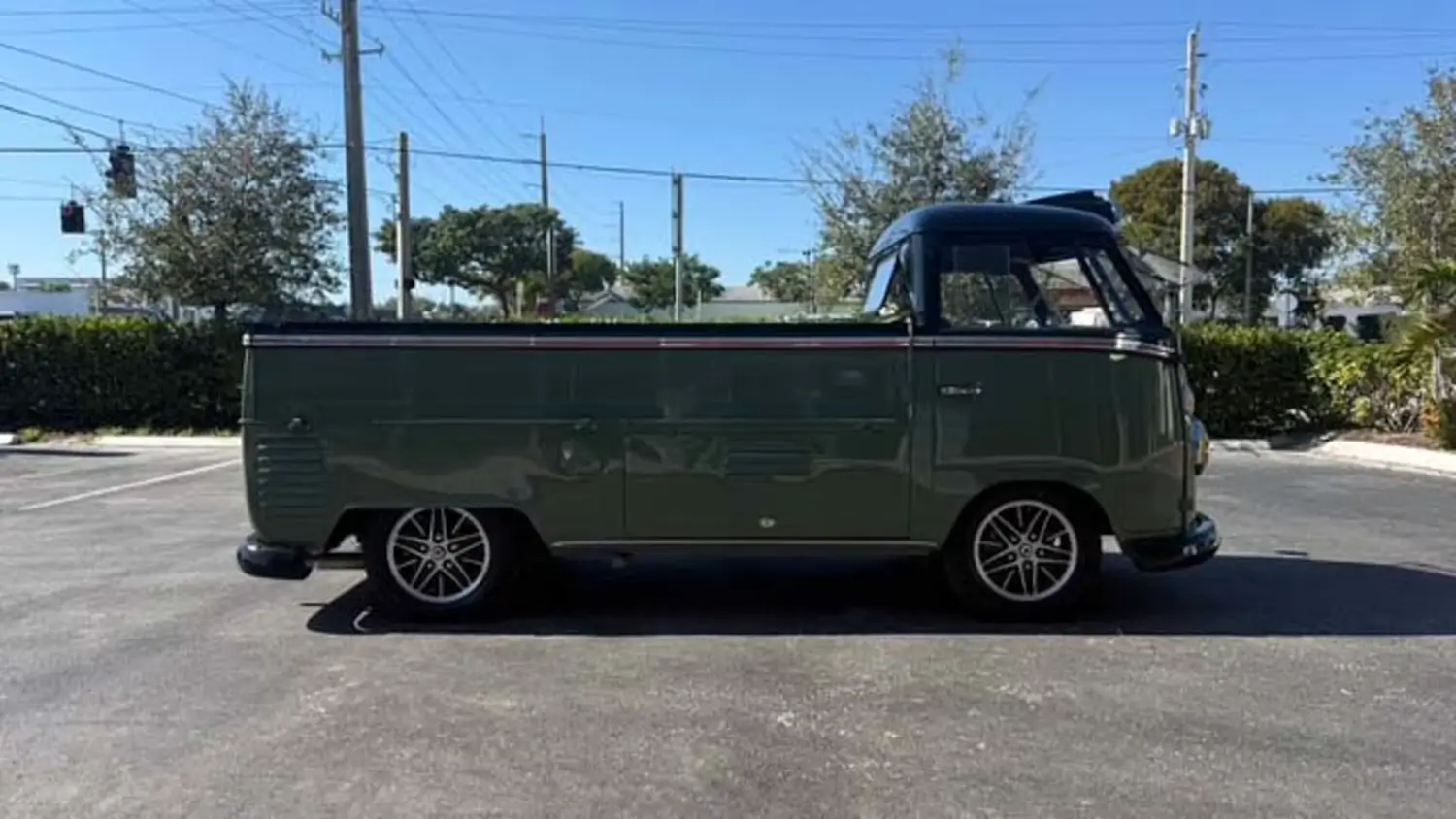 1964 Volkswagen Type 2 Single Cab Transporter 1964 Volkswagen Type 2 Single Cab Transporter