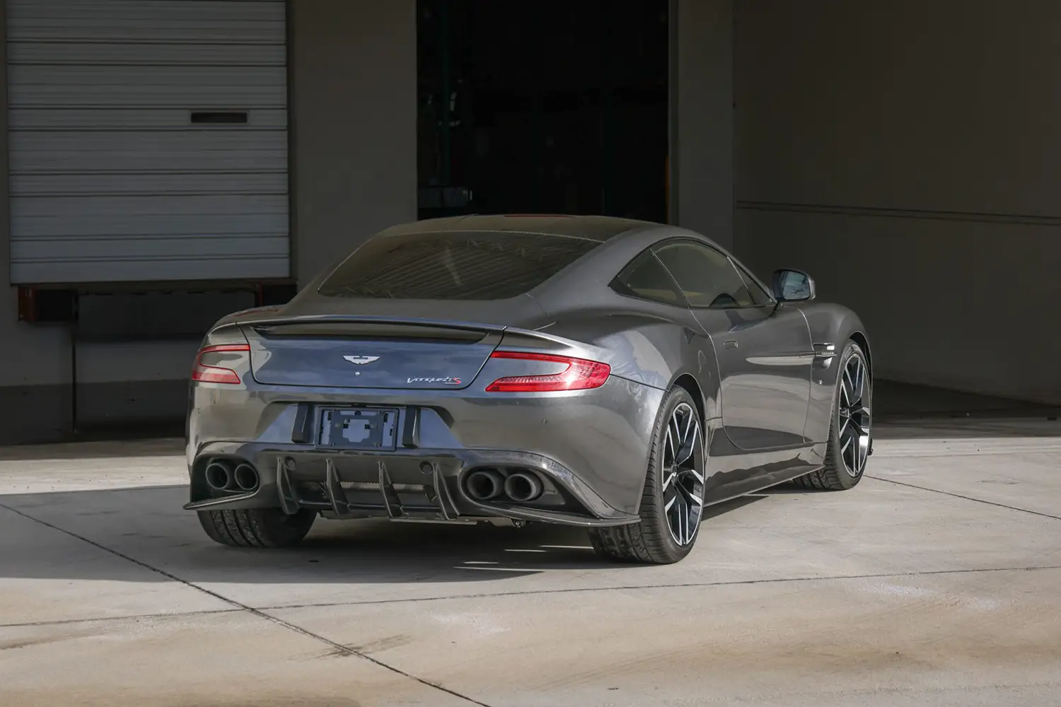 2018 Aston Martin Vanquish S Coupe