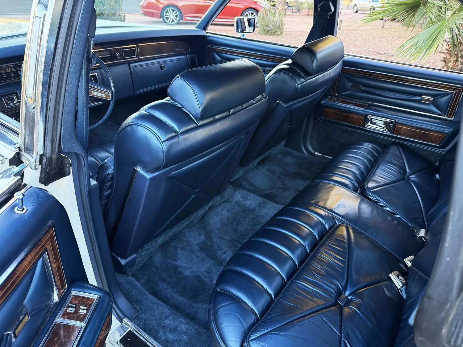 1977 Lincoln Continental Town Car