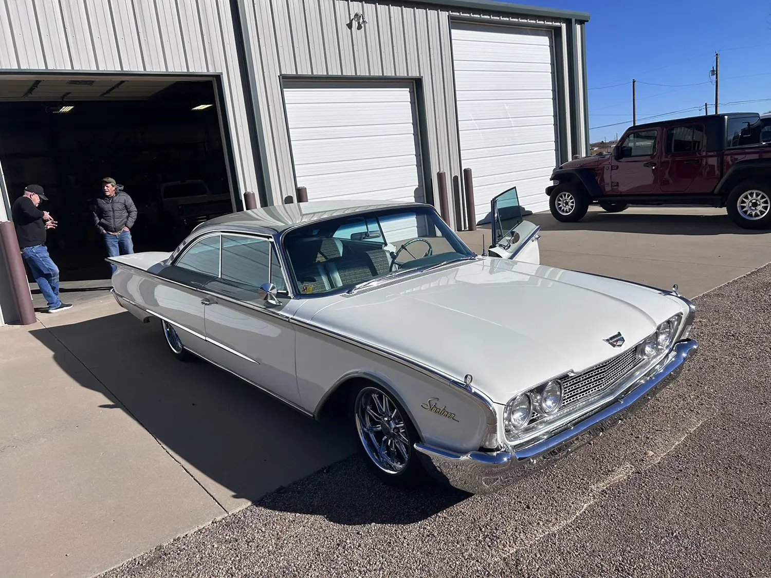 1960 Ford Galaxie Starliner