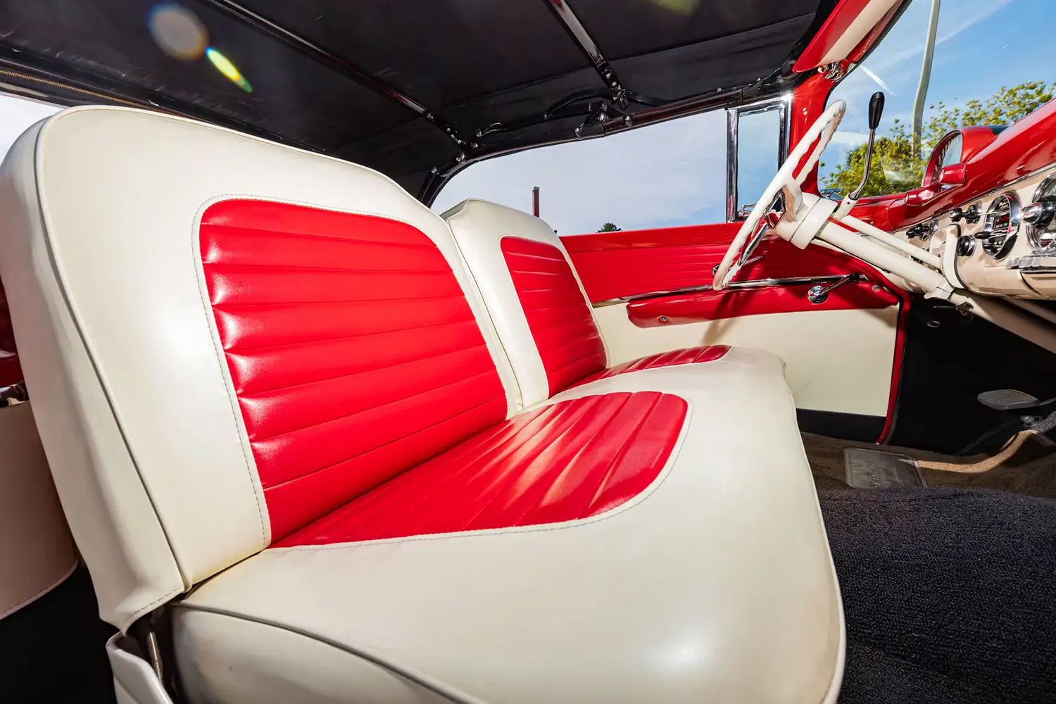 1955 Ford Fairlane Sunliner