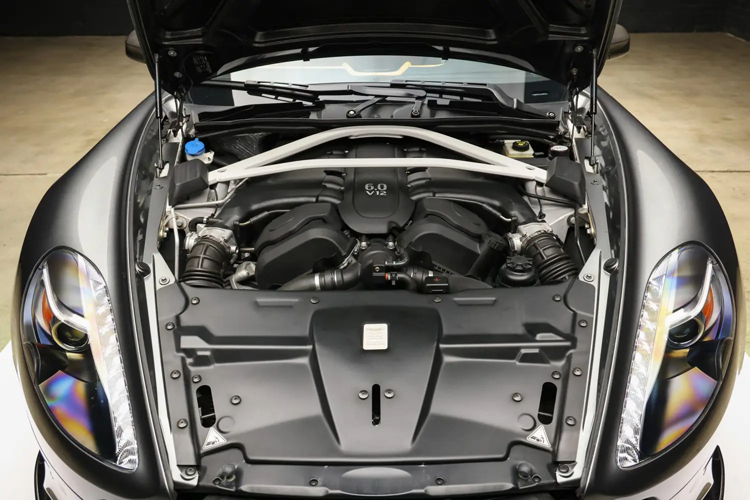 2018 Aston Martin Vanquish S Coupe