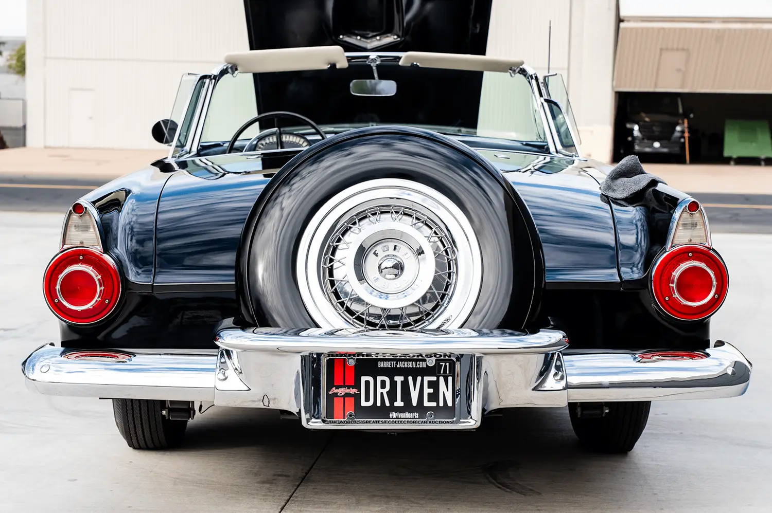 1956 Ford Thunderbird