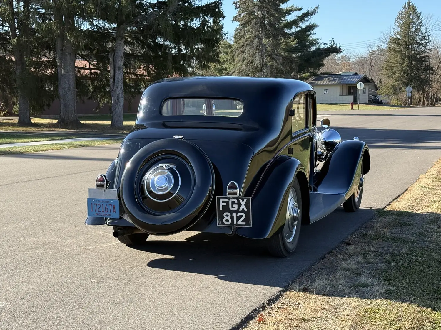 1937 Bentley 4¼ Litre Saloon