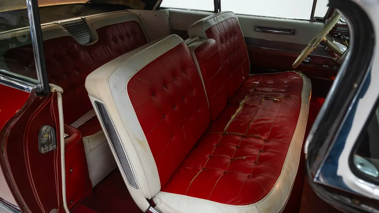 1960 Cadillac Series 62 Convertible