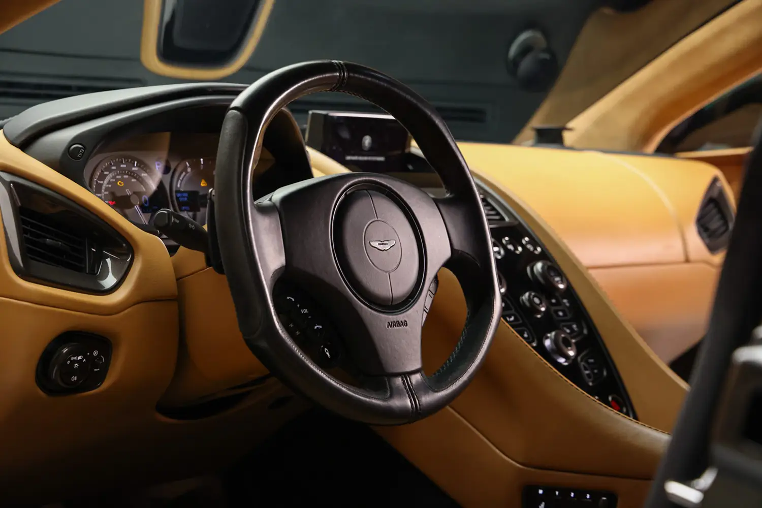 2018 Aston Martin Vanquish S Coupe