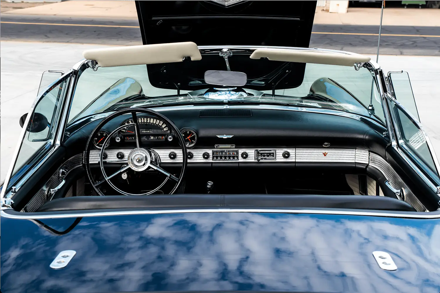 1956 Ford Thunderbird