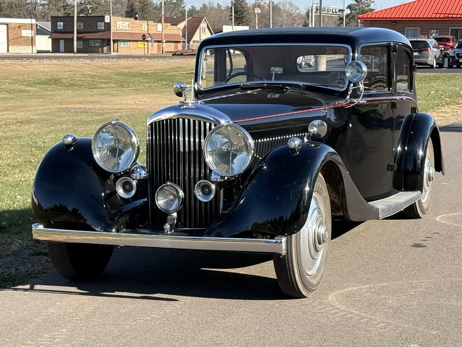 1937 Bentley 4¼ Litre Saloon