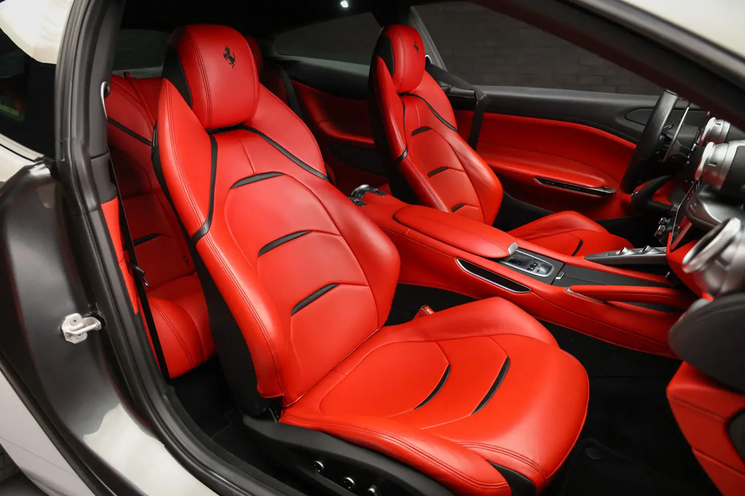 2018 Ferrari GTC4Lusso T