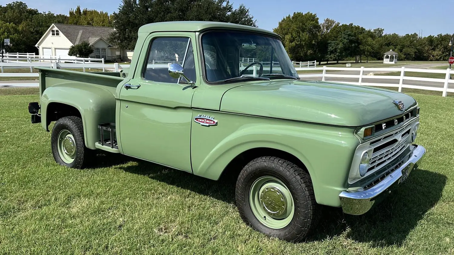 1966 Ford F-100 Flareside