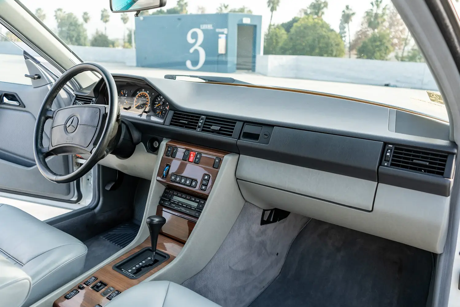 1989 Mercedes-Benz 300CE