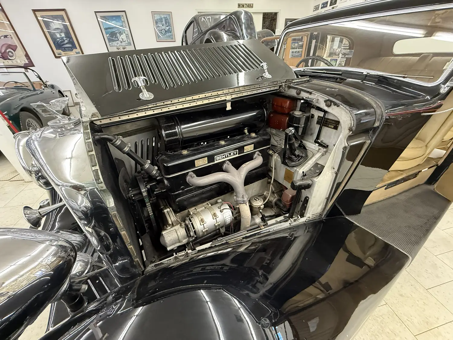 1937 Bentley 4¼ Litre Saloon