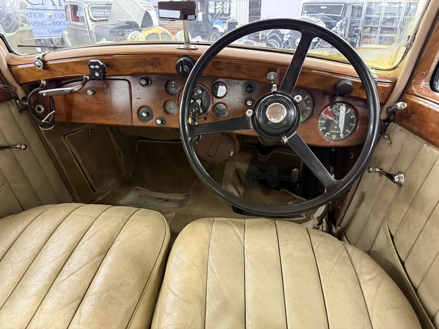 1937 Bentley 4¼ Litre Saloon