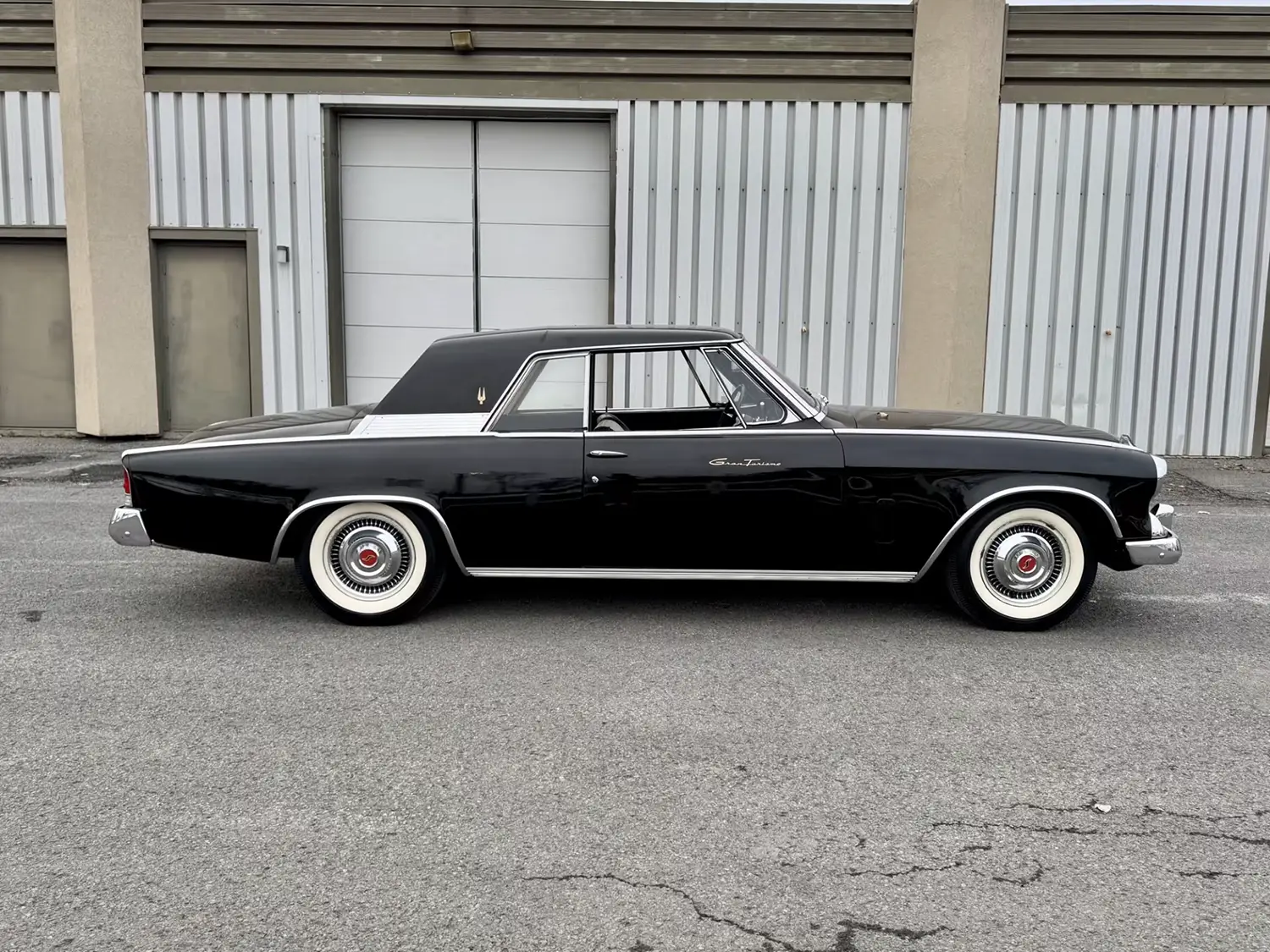 1962 Studebaker Gran Turismo Hawk