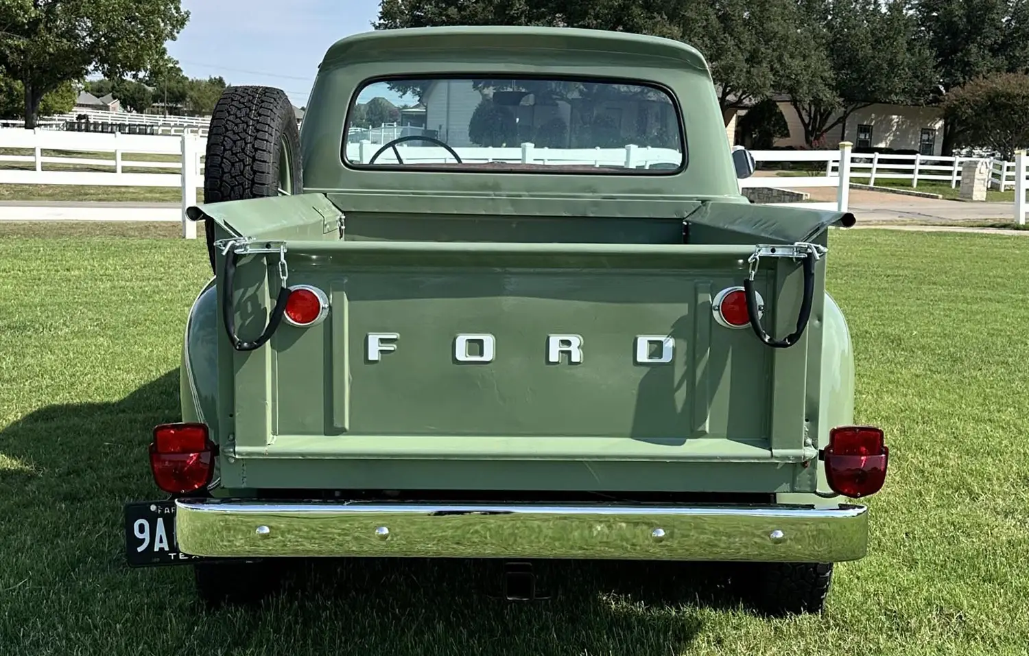 1966 Ford F-100 Flareside