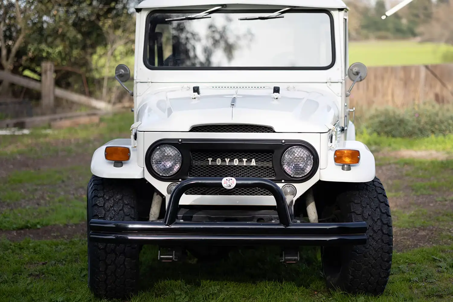 1974 Toyota FJ-40 Land Cruiser