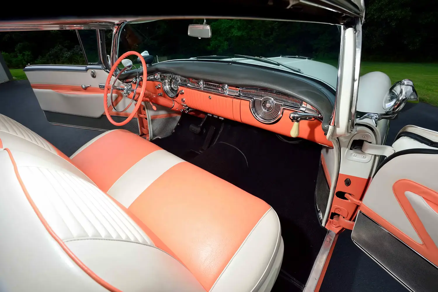 1955 Oldsmobile 98 Holiday Hardtop