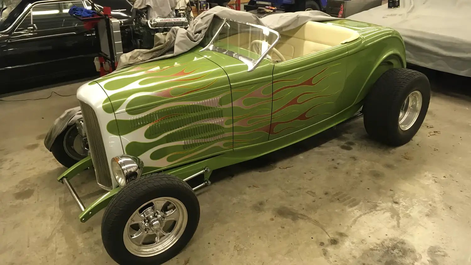 1932 Ford Hi-Boy Roadster