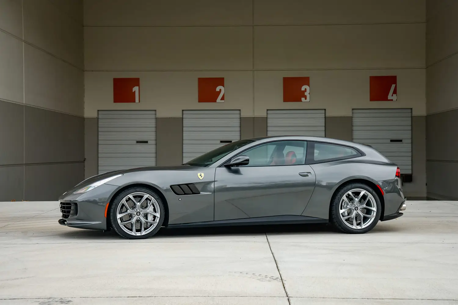 2018 Ferrari GTC4Lusso T
