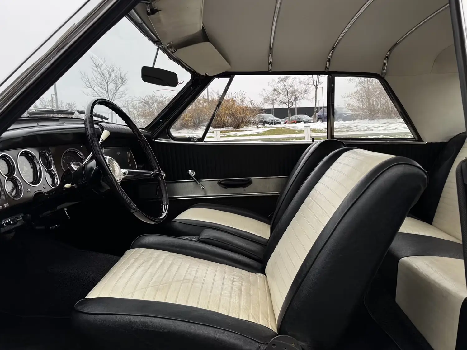 1962 Studebaker Gran Turismo Hawk