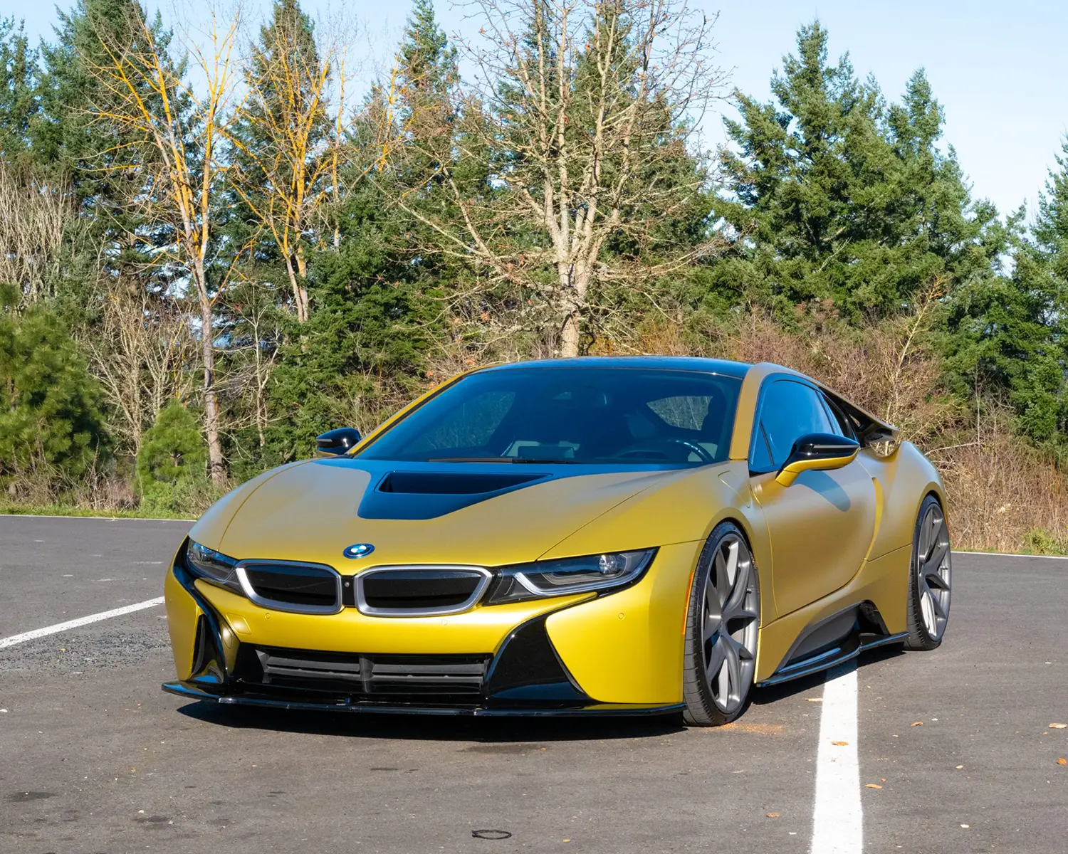 2017 BMW i8 Protonic Frozen Yellow Edition