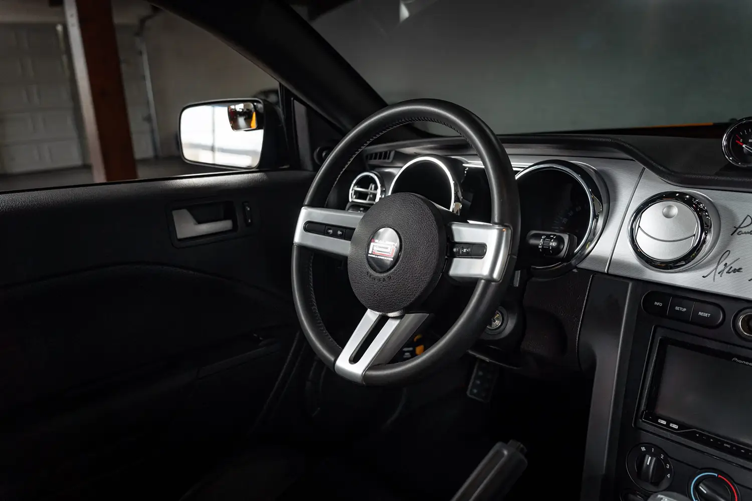 2007 Ford Mustang Saleen Parnelli Jones Edition