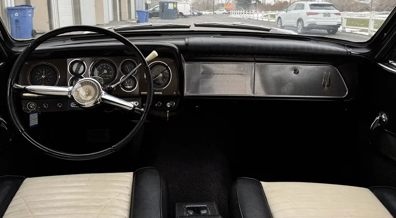 1962 Studebaker Gran Turismo Hawk