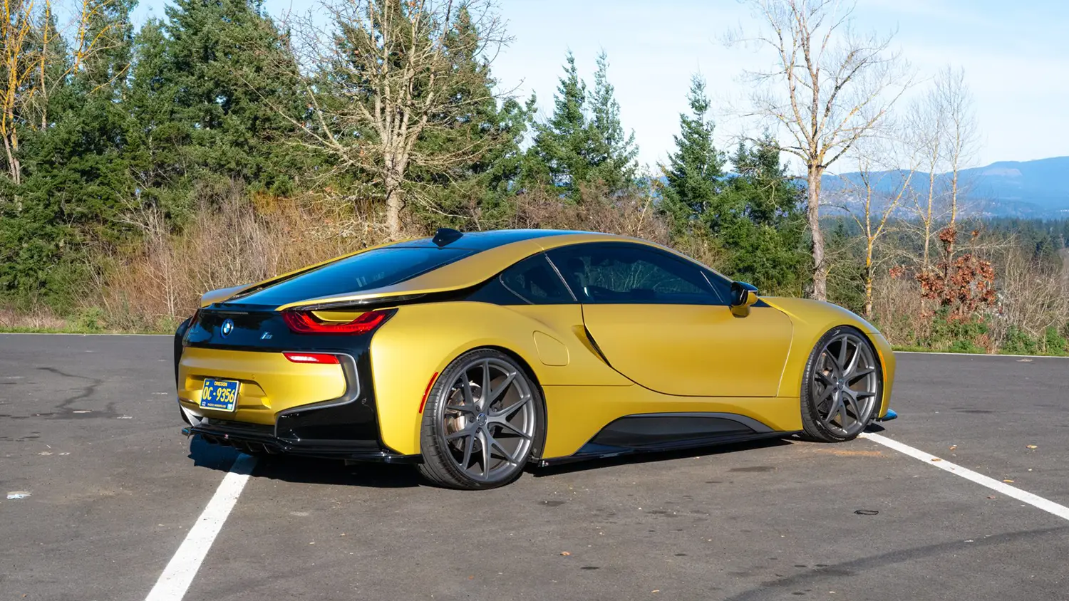 2017 BMW i8 Protonic Frozen Yellow Edition