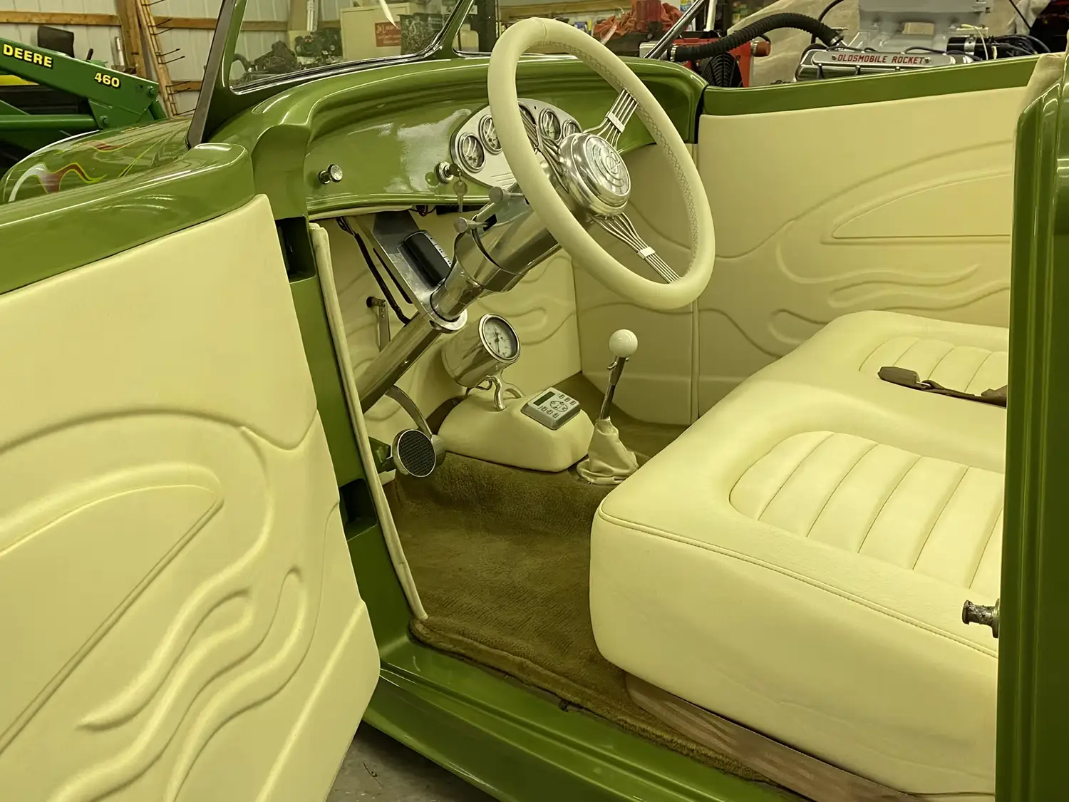 1932 Ford Hi-Boy Roadster