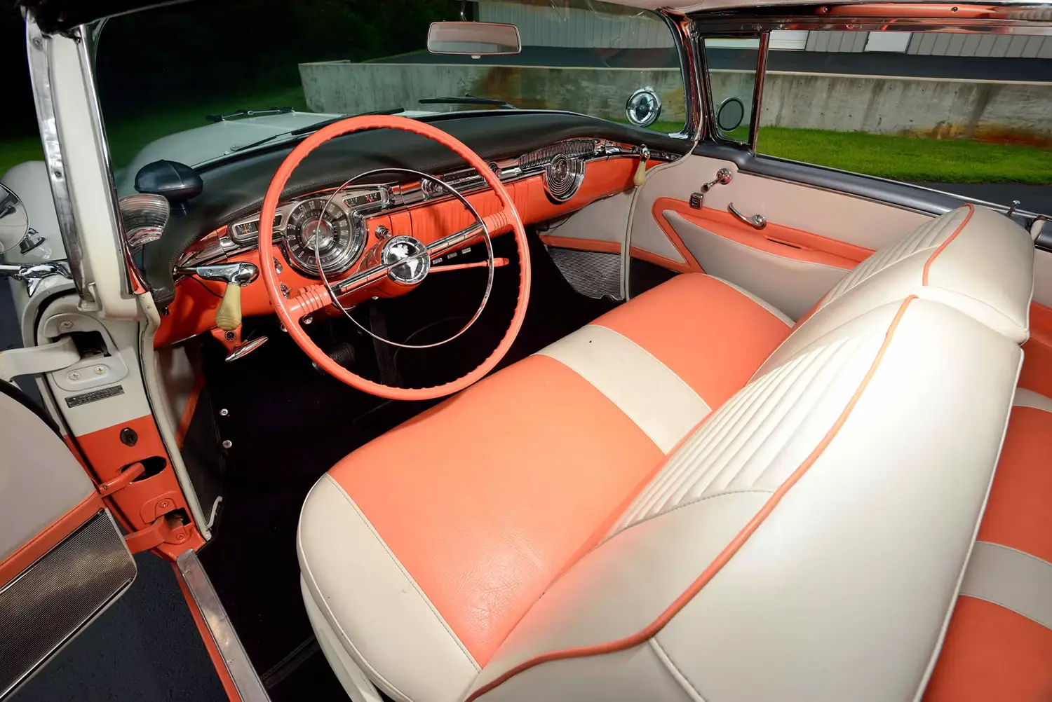 1955 Oldsmobile 98 Holiday Hardtop