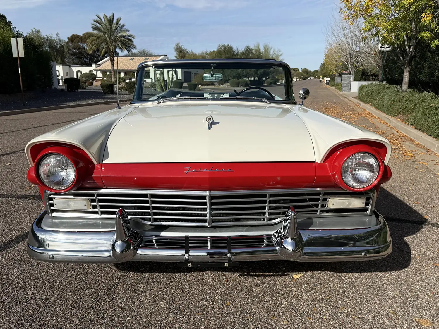 1957 Ford Fairlane 500 Sunliner