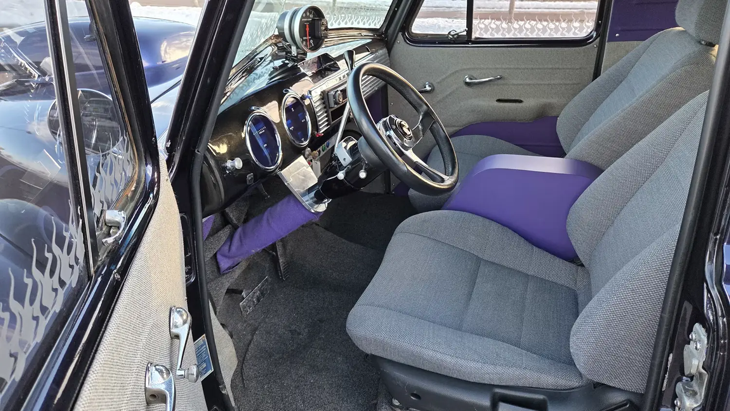 1953 Chevrolet Suburban Custom 1953 Chevrolet Suburban Custom