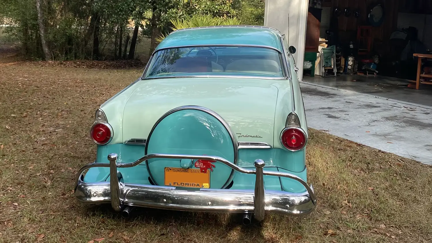 1955 Ford Crown Victoria Skyliner