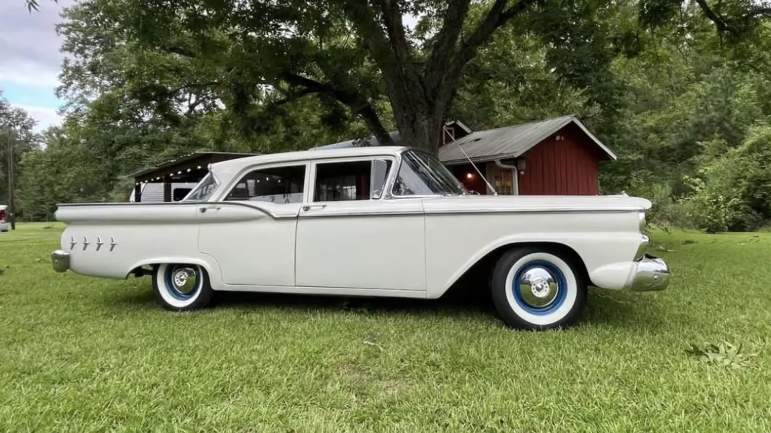 1959 Ford Custom 300 Sedan