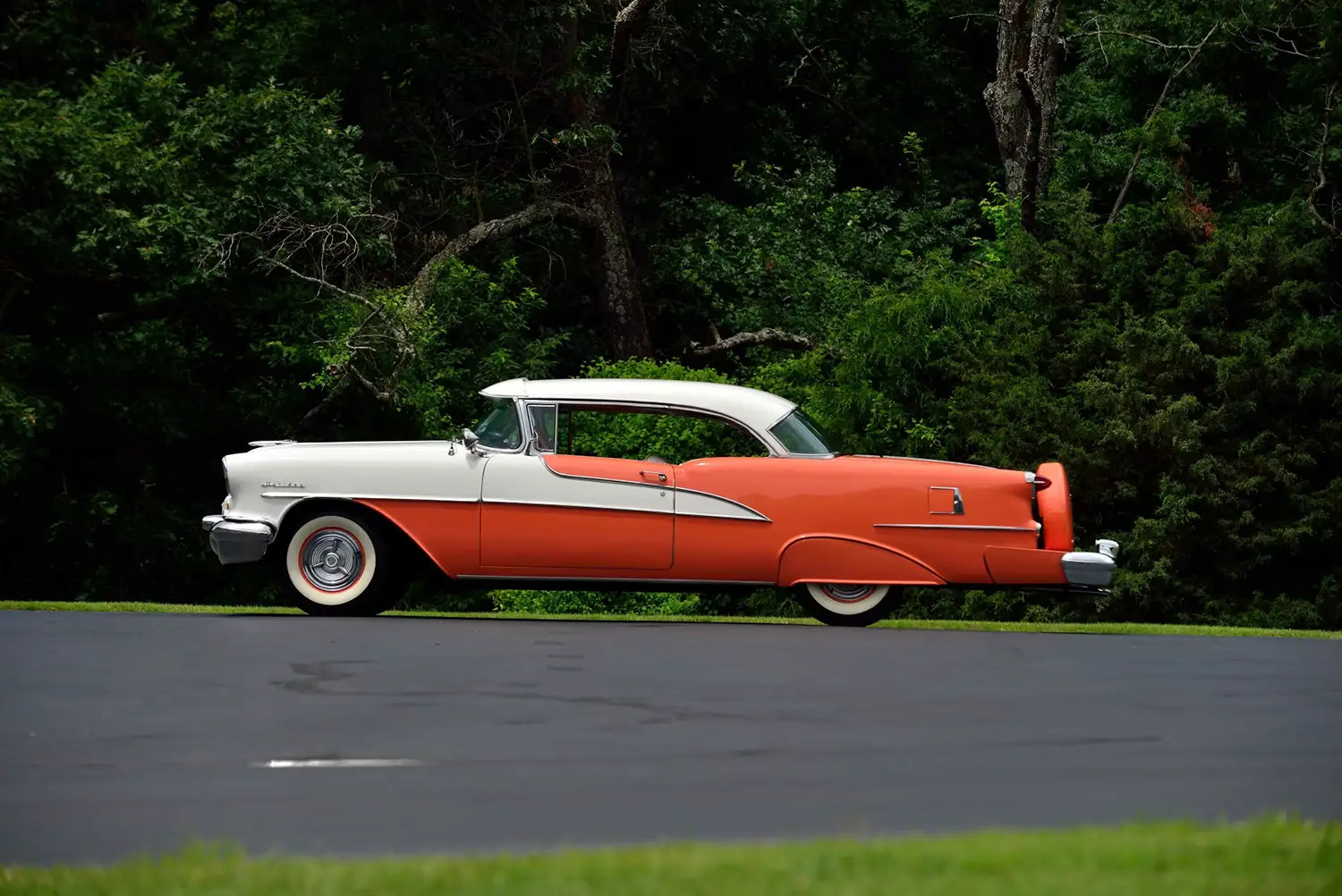 1955 Oldsmobile 98 Holiday Hardtop