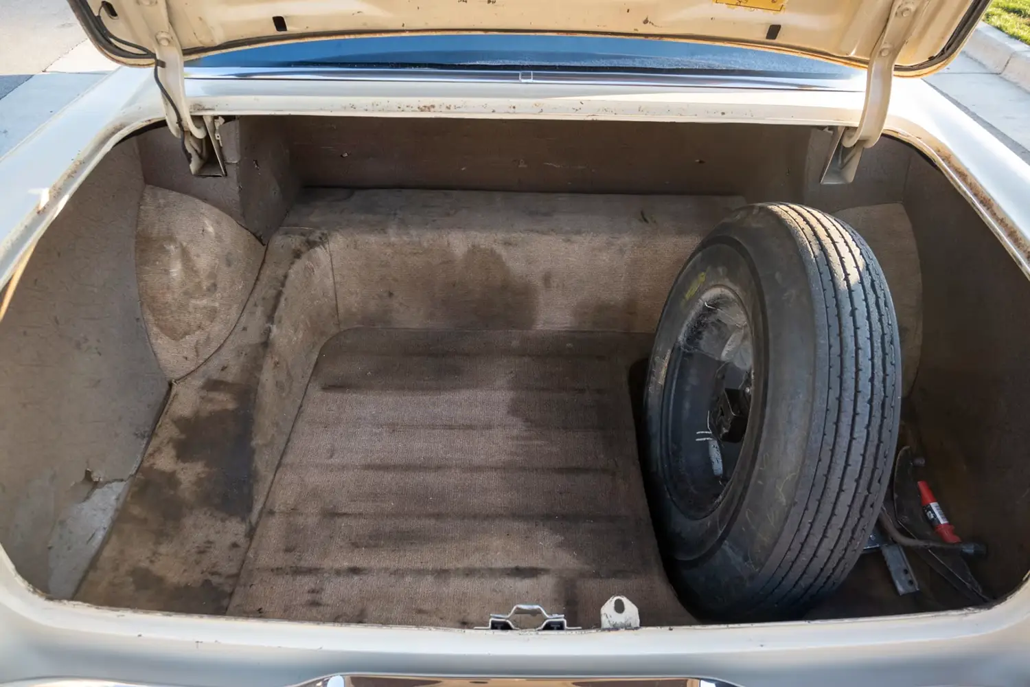 1956 Oldsmobile Super 88 sedan