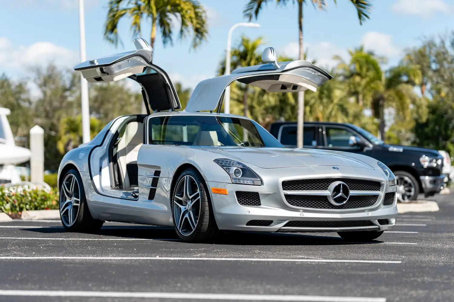 2011 Mercedes-Benz SLS AMG