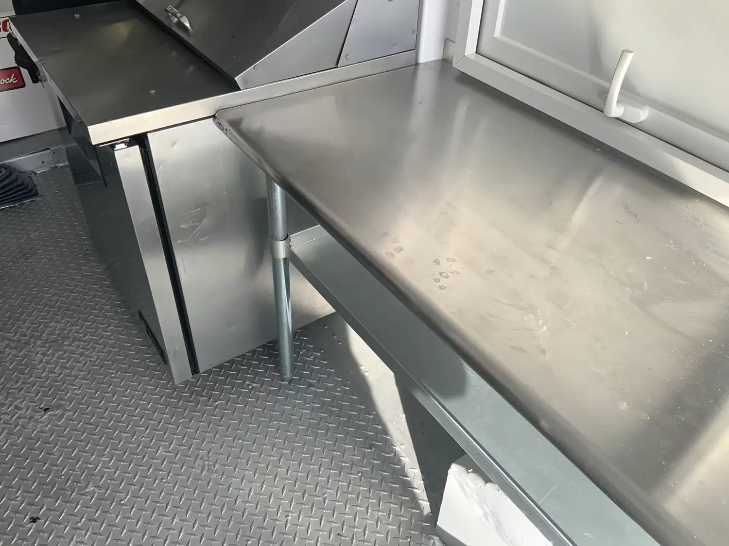 1980 Grumman P20 Stepvan