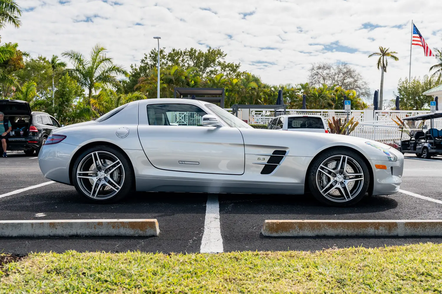 2011 Mercedes-Benz SLS AMG