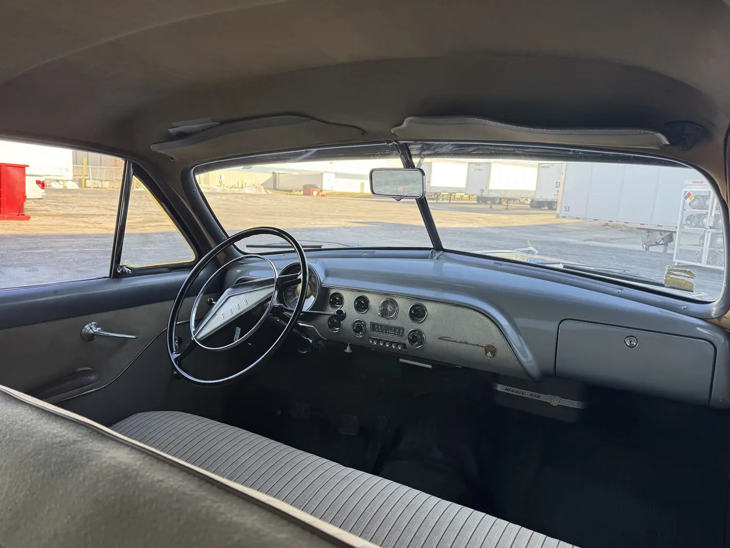 1951 Ford Custom Deluxe