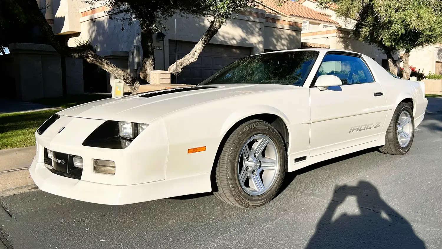 1990 Chevrolet Camaro IROC-Z 1990 Chevrolet Camaro IROC-Z