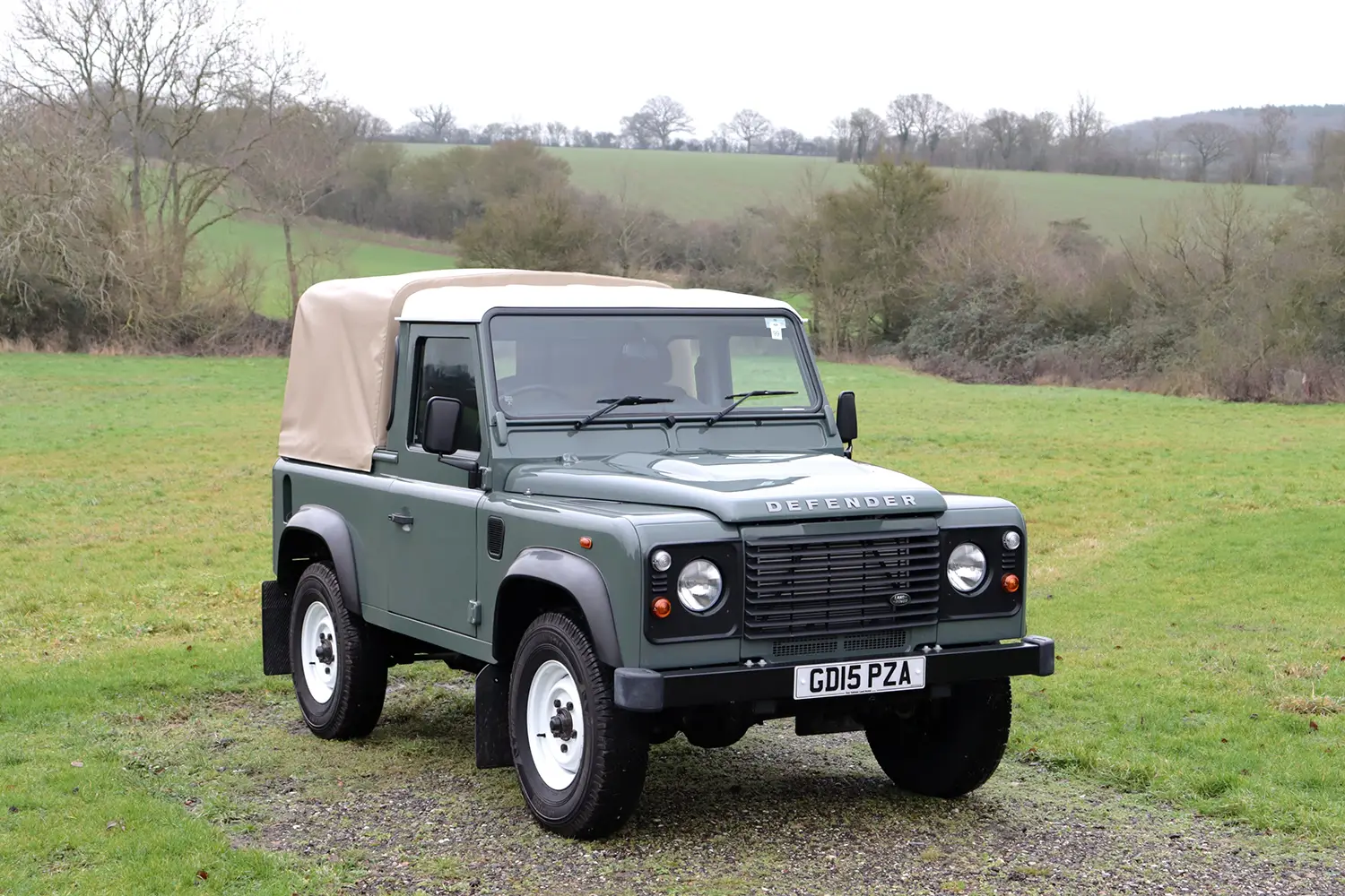 2015 Land Rover Defender 90 Pick-Up