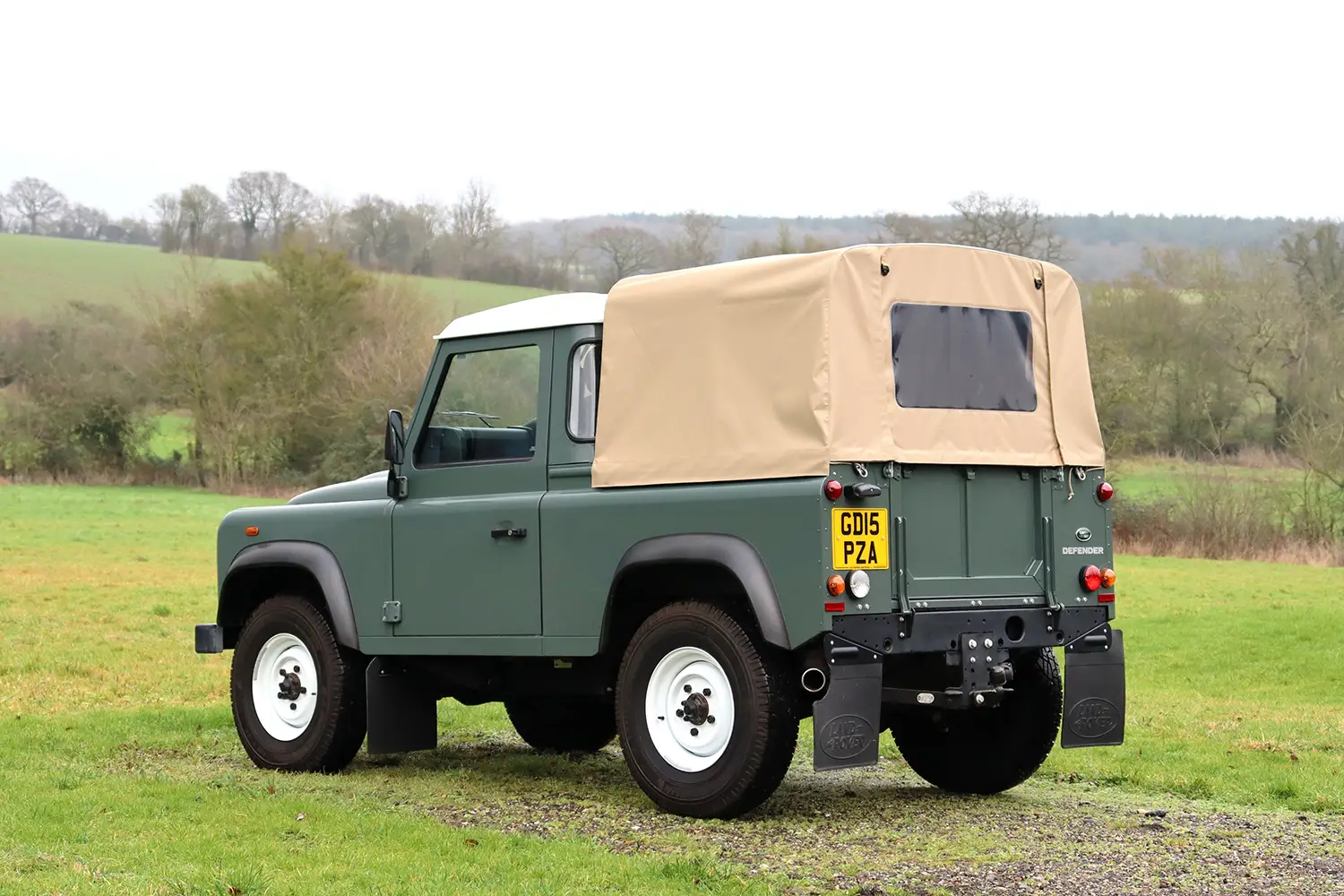 2015 Land Rover Defender 90 Pick-Up